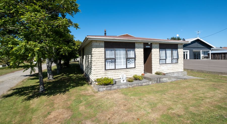  at 8 Toko Road, Toko, Stratford