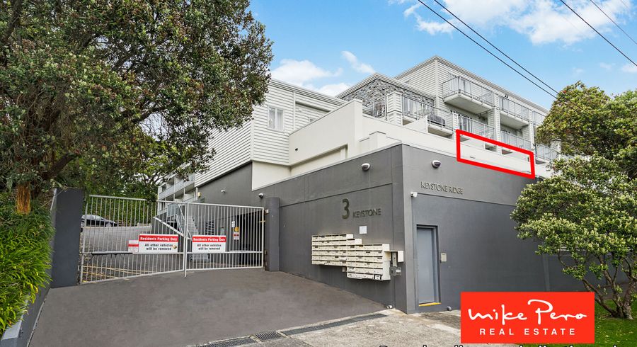  at 1E/3 Keystone Avenue, Three Kings, Auckland