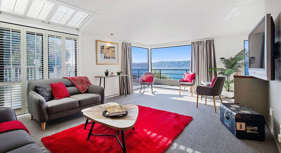  at 13 Fortification Road, Karaka Bays, Wellington