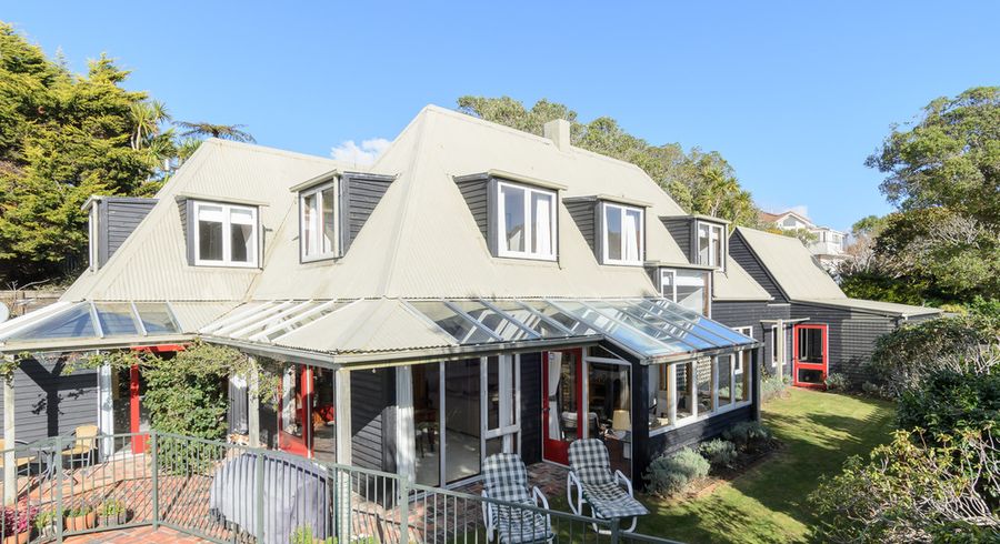  at 13 Everest Street, Khandallah, Wellington