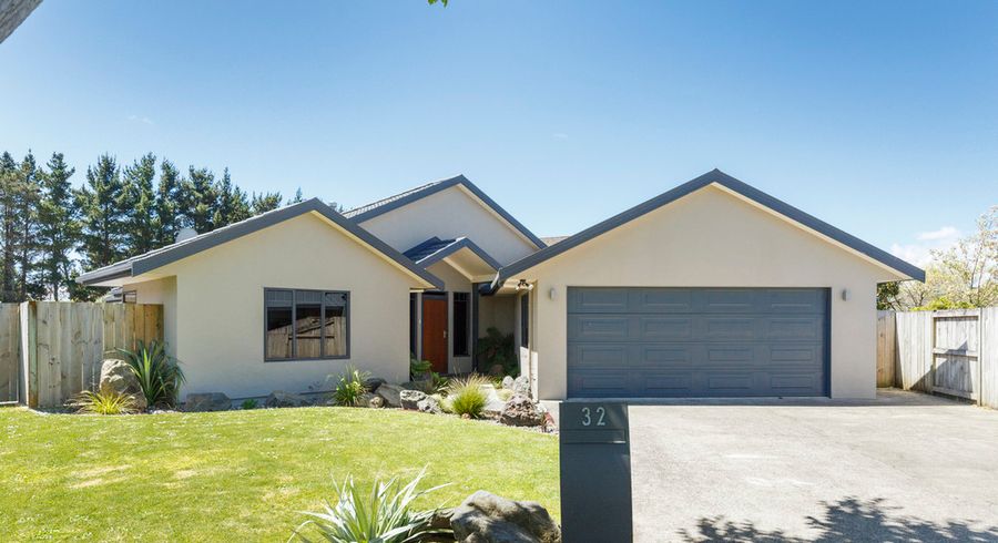  at 32 Washington Parade, Milson, Palmerston North