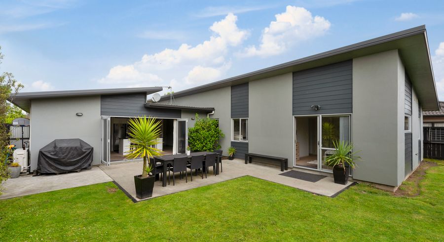 Free property data for 11 Landmark Court Huntington Hamilton homes