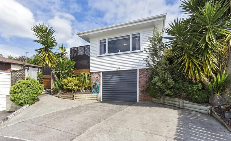  at 1/69 Andrew Road, Howick, Auckland