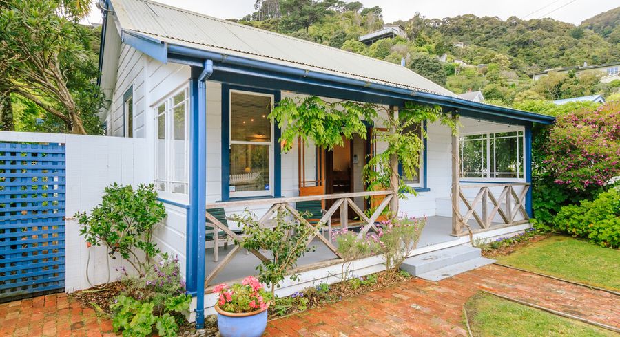  at 1 Totara Bay Street, RONA BAY, EASTBOURNE