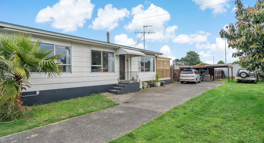  at 33B Kindergarten Drive, Conifer Grove, Takanini