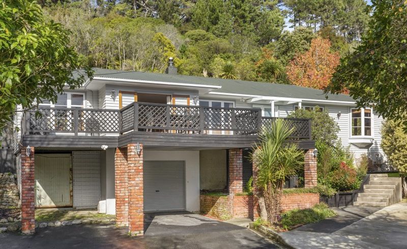  at 98 Manuka Street, Stokes Valley, Lower Hutt