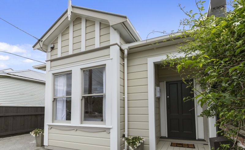  at 19 Riddlers Crescent, Petone, Lower Hutt