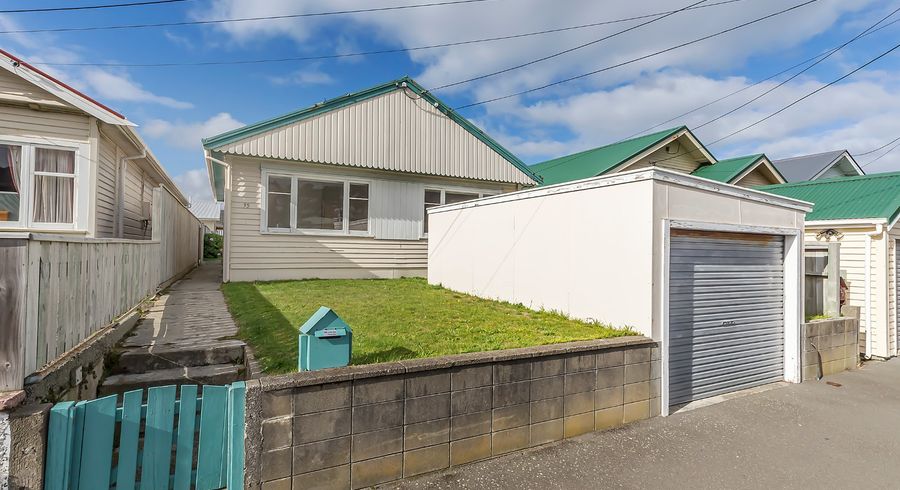  at 95 Yule Street, Lyall Bay, Wellington