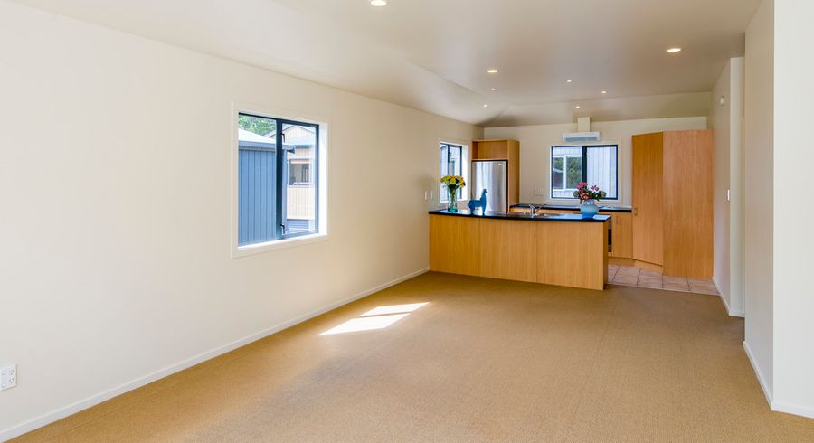 at 72 Hazlewood Avenue, Karori, Wellington