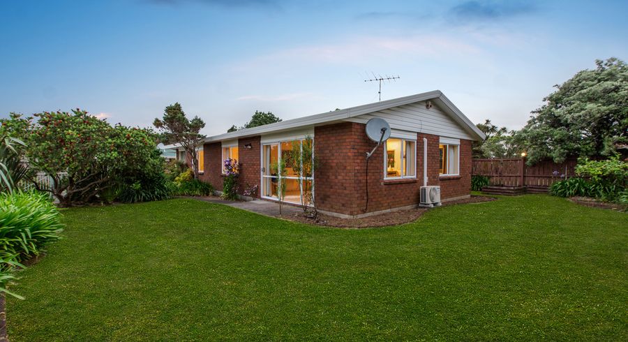  at 6/55 Mountain Road, Māngere Bridge, Auckland