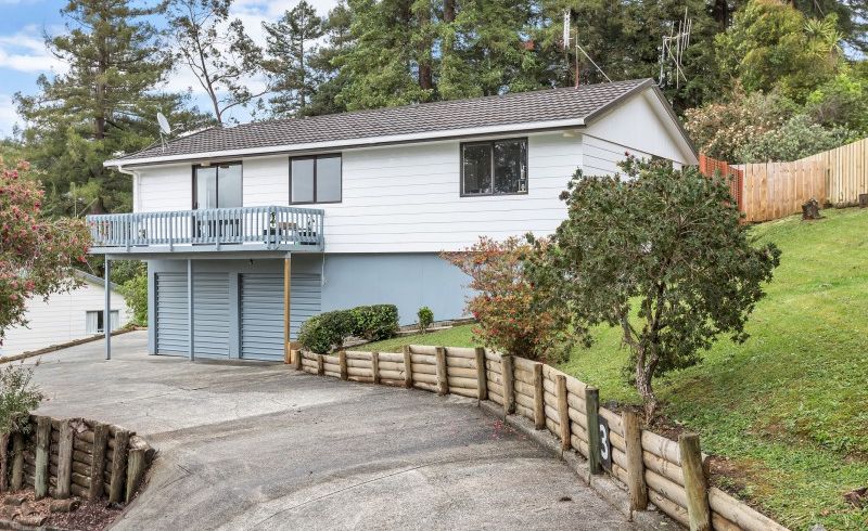  at 3 Redwood Rise, Horahora, Whangarei
