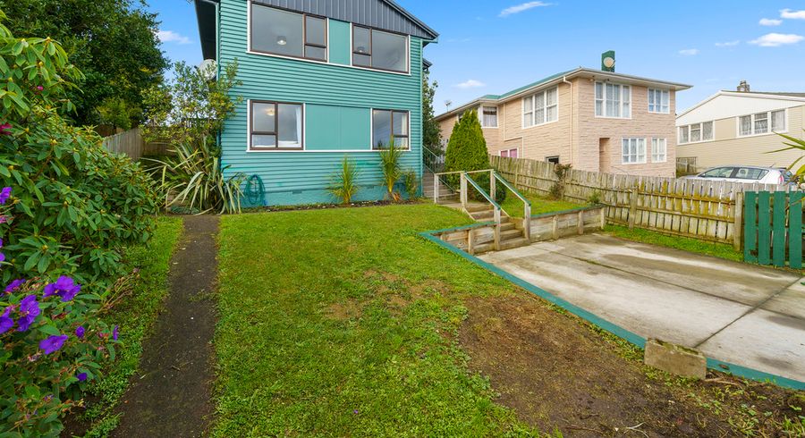  at 33 Kokiri Crescent, Waitangirua, Porirua