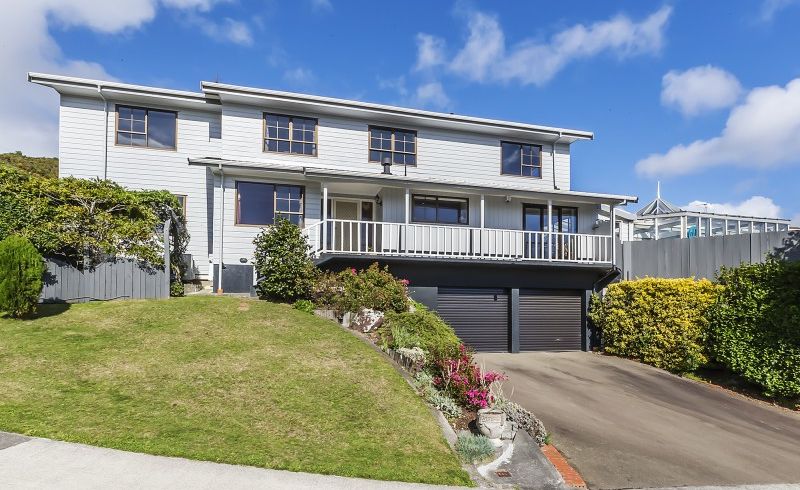  at 56 Woodman Dr, Tawa, Wellington