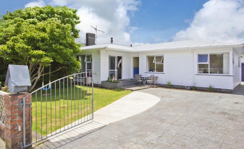  at 8 Wetherby Grove, Wainuiomata, Lower Hutt