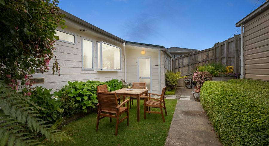  at 6 Kekerenga Street, Strathmore Park, Wellington