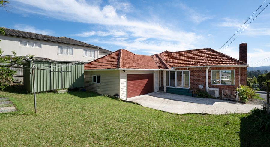  at 1287 Dominion Road Extension, Mount Roskill, Auckland