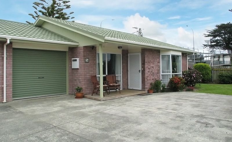  at 2 James Street, Plimmerton, Porirua