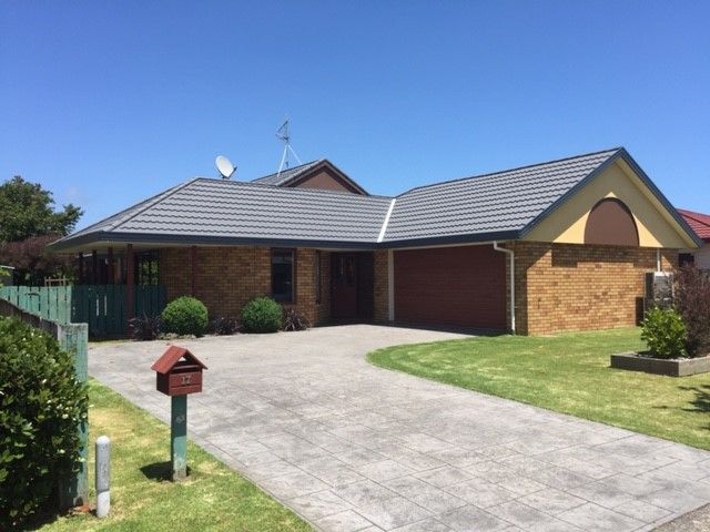  at 17 Sunburst Court, Paraparaumu Beach, Paraparaumu