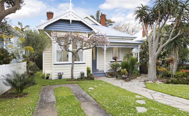  at 50 Edenvale Crescent, Mount Eden, Auckland