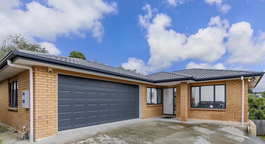  at 19 Edgewood Way, Henderson, Auckland
