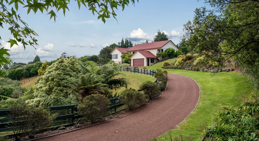  at 82 Harry Dreadon Road, Opaheke, Papakura