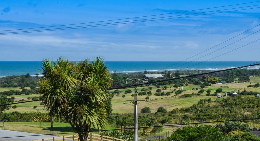  at 280G Motutara Road, Muriwai, Waimauku