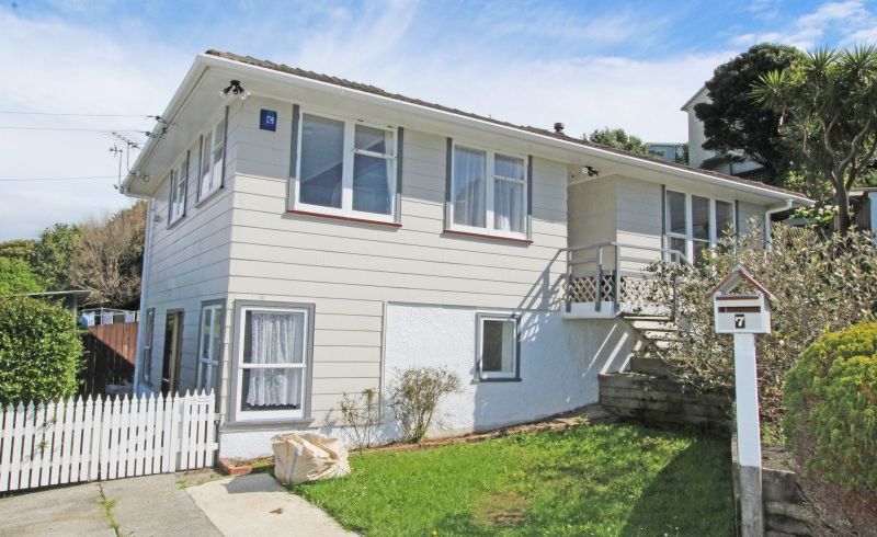  at 7 Arene Grove, Titahi Bay, Porirua