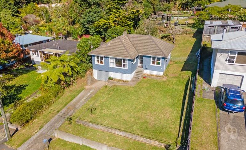  at 6 Reid Road, Wainuiomata, Lower Hutt