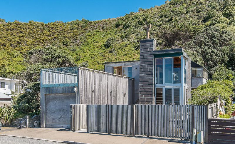  at 182 Breaker Bay Road, Breaker Bay, Wellington