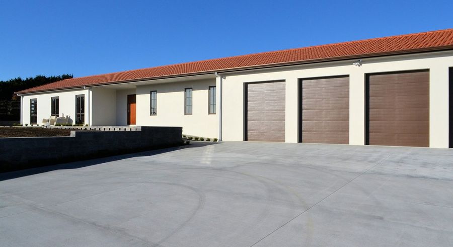  at 336C Redoubt Road, Totara Park, Auckland