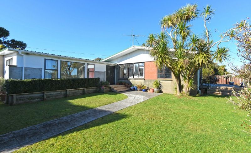  at 22 Wilson Grove, Normandale, Lower Hutt