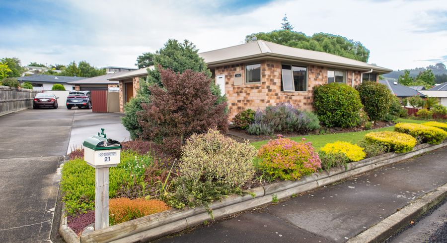  at 21 Duxford Crescent, Fairfield, Dunedin