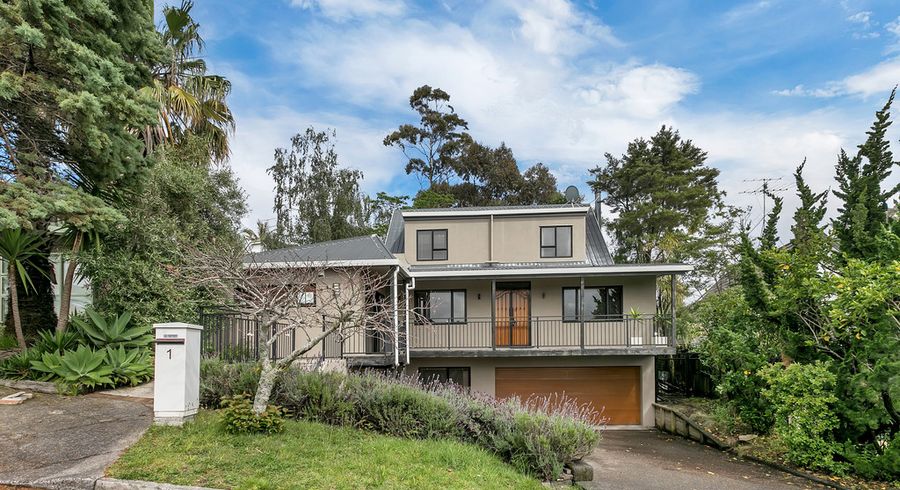  at 2/1 Tern Place, Unsworth Heights, Auckland