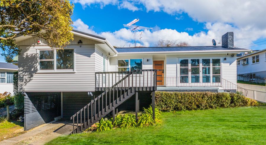  at 1/48 Becroft Drive, Forrest Hill, Auckland