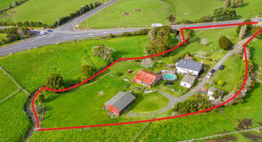  at 383 Papakura-Clevedon Road, Papakura