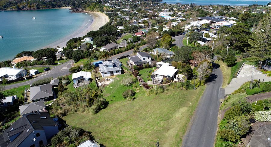  at 54 Tiri Road, Oneroa, Waiheke Island