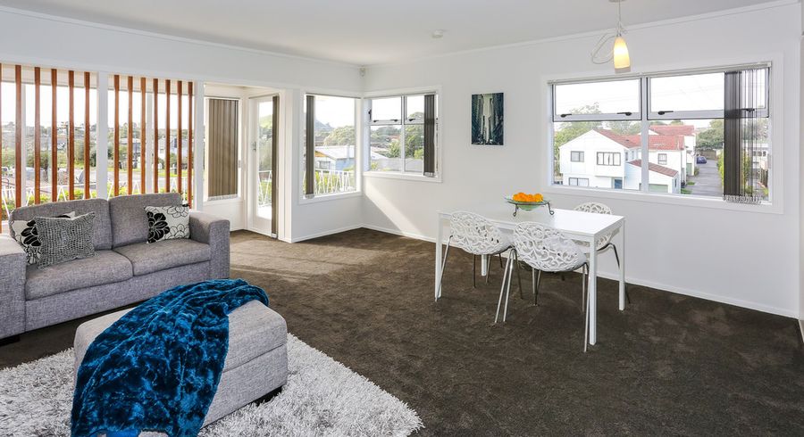  at 1/27 Ferndale Road, Mount Wellington, Auckland