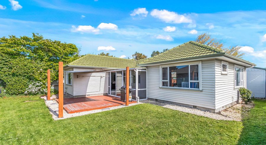  at 6 Wycola Avenue, Hei Hei, Christchurch
