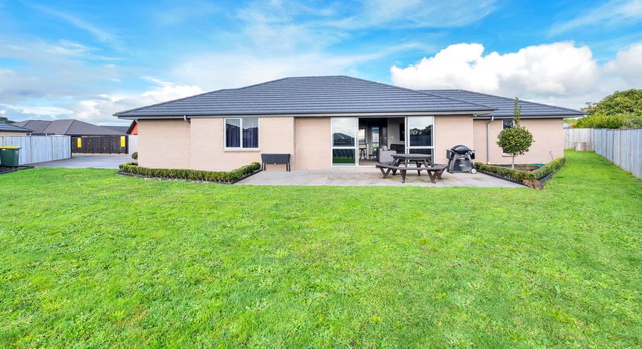  at 22 Pamela Christine Road, Patumahoe, Pukekohe