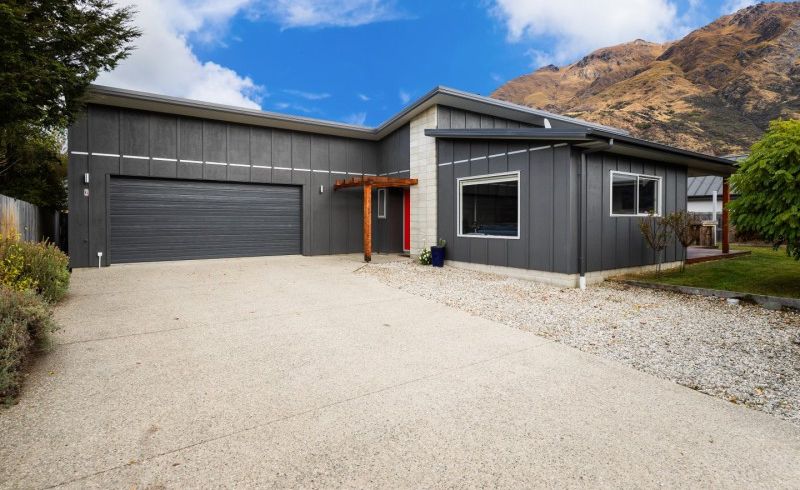  at 6 Amber Close, Arthurs Point, Queenstown