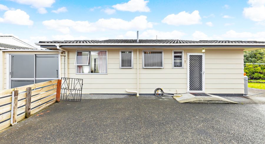  at 2/9 Abelia Place, Papatoetoe, Auckland