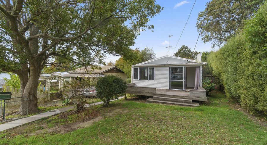  at 1 Gazelle Avenue, Beach Haven, Auckland