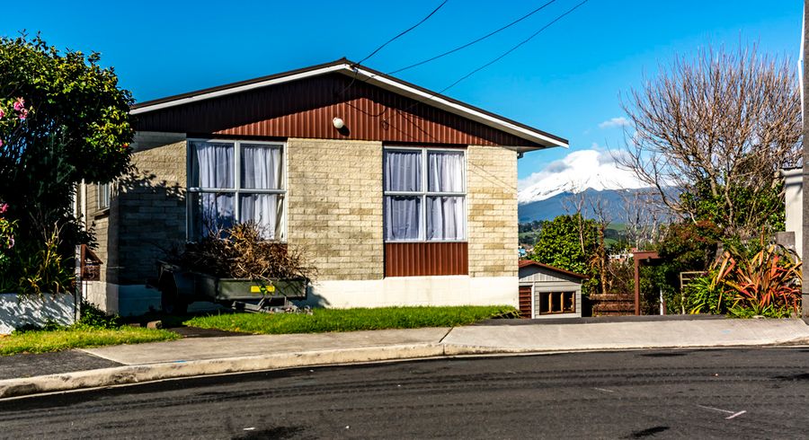  at 5 Tay Street, Spotswood, New Plymouth