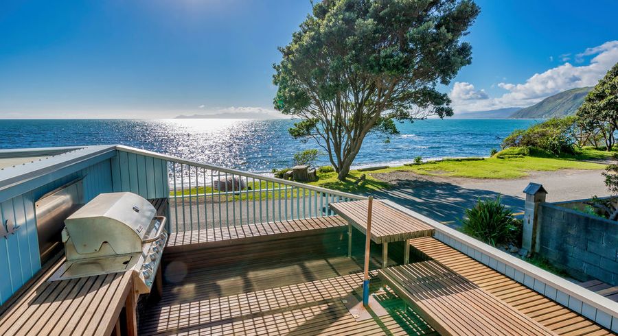  at 6 Ocean Parade, Pukerua Bay, Porirua