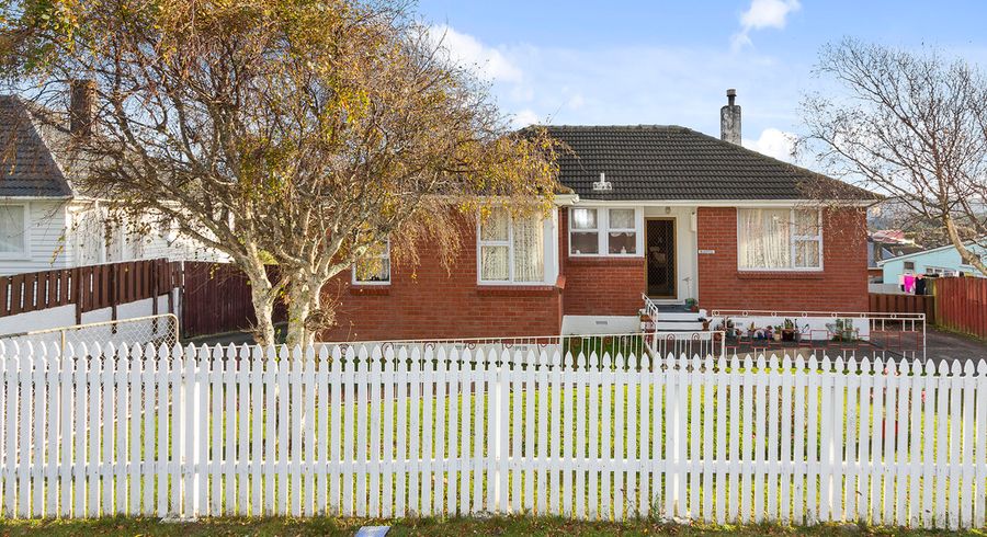  at 15 Fantame Street, Cannons Creek, Porirua