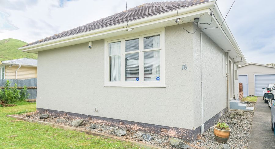  at 16 Camellia Avenue, Aramoho, Whanganui