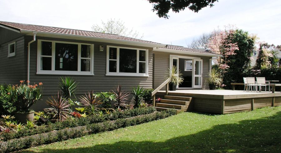  at 24 Ashcroft Avenue, Mangere Bridge, Auckland