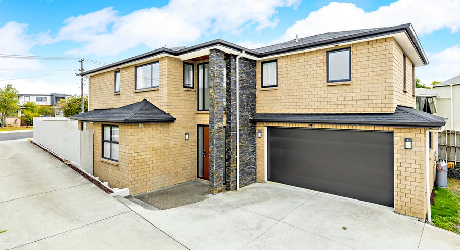  at 22 Boakes Road, Mount Wellington, Auckland