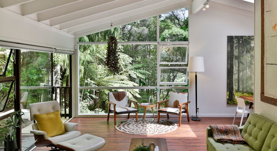  at 2 Takahe Road, Titirangi, Auckland
