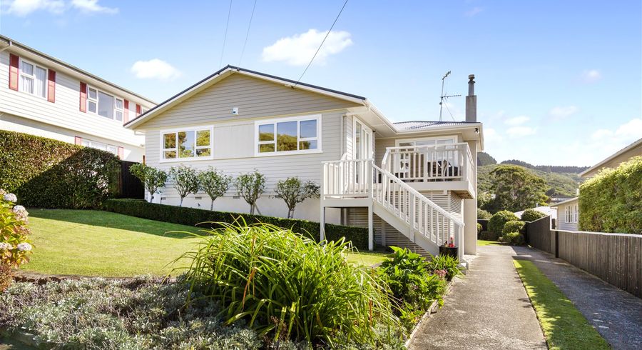  at 22 Saint Edmund Crescent, Tawa, Wellington
